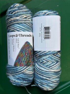 Loops & Threads Soft & Shiny Variegated Blue Acrylic Yarn - Blue/White